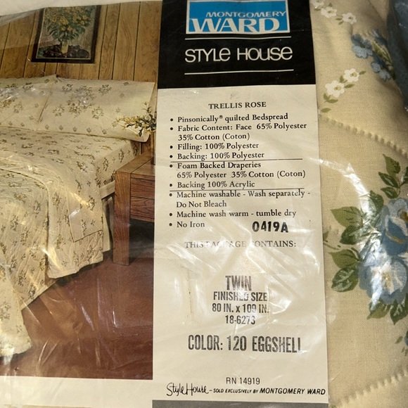 NWT Vintage Mid Century Modern Montgomery Ward Blue Floral Quilted Bedspread - Picture 4 of 6